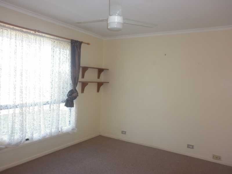 15 Suffield Drive, Yamanto QLD 4305