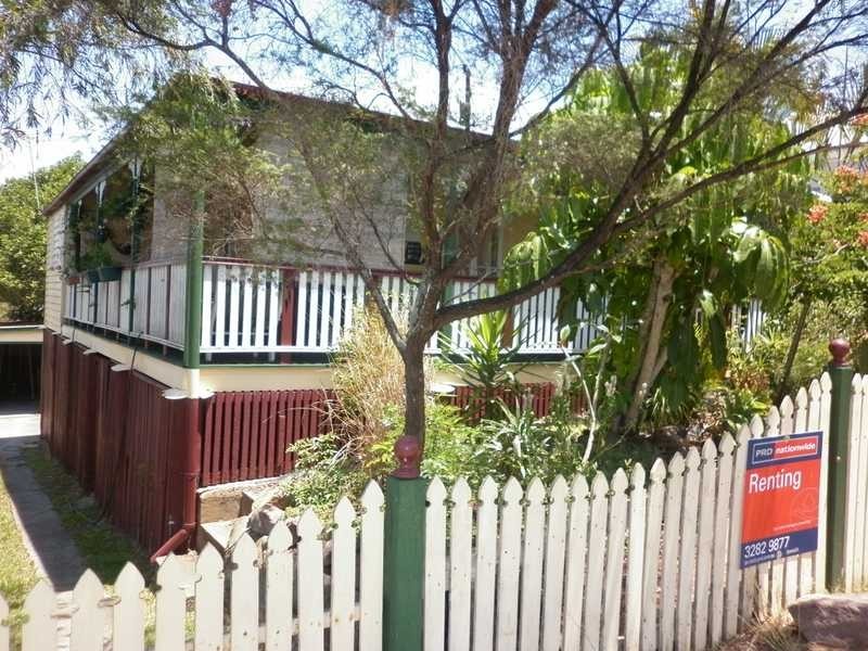 27 Hill Street, North Ipswich QLD 4305