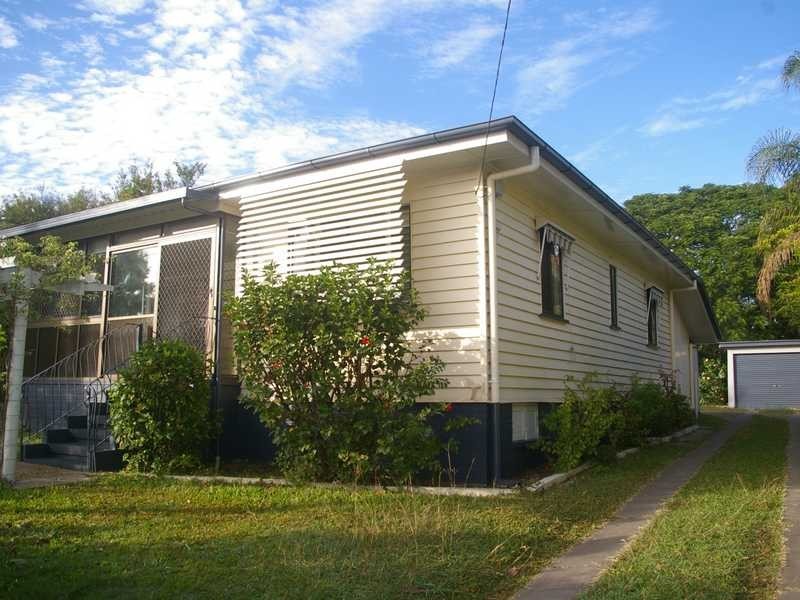 99 Brisbane Road, Booval QLD 4304