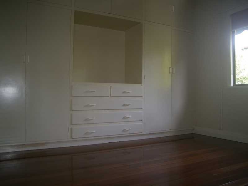 99 Brisbane Road, Booval QLD 4304