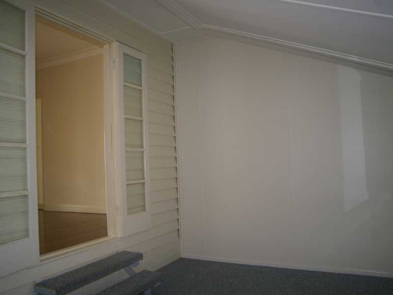 99 Brisbane Road, Booval QLD 4304