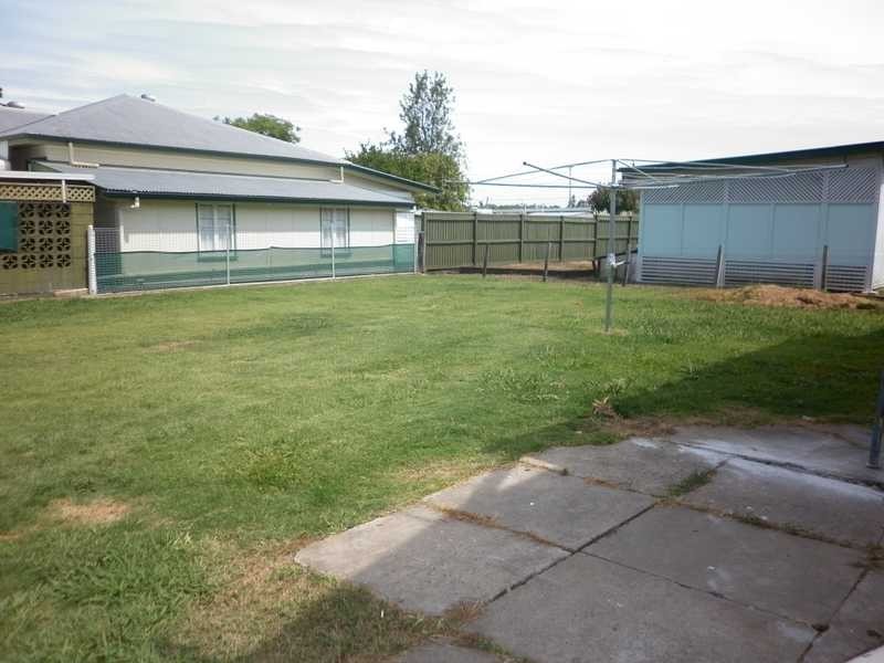 139 Chermside Road, East Ipswich QLD 4305