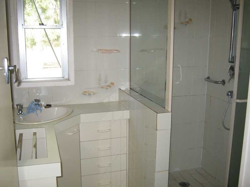 137 Raceview Street, Raceview QLD 4305