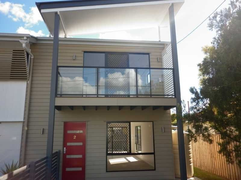 Unit 2/16b Dudleigh Street, Booval QLD 4304