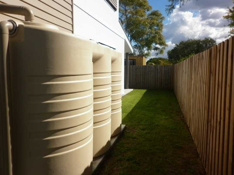 Unit 2/16b Dudleigh Street, Booval QLD 4304