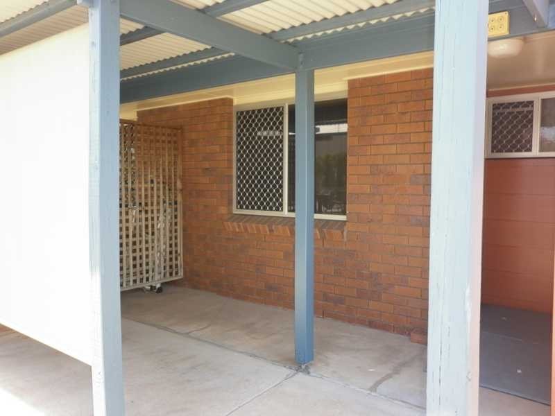 Unit 15/2 Eileen Street, Booval QLD 4304