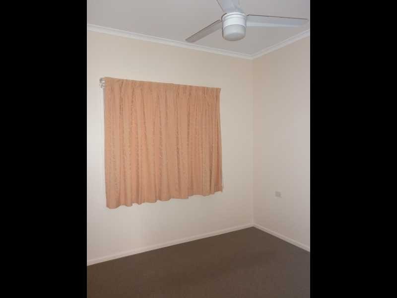 Unit 15/2 Eileen Street, Booval QLD 4304