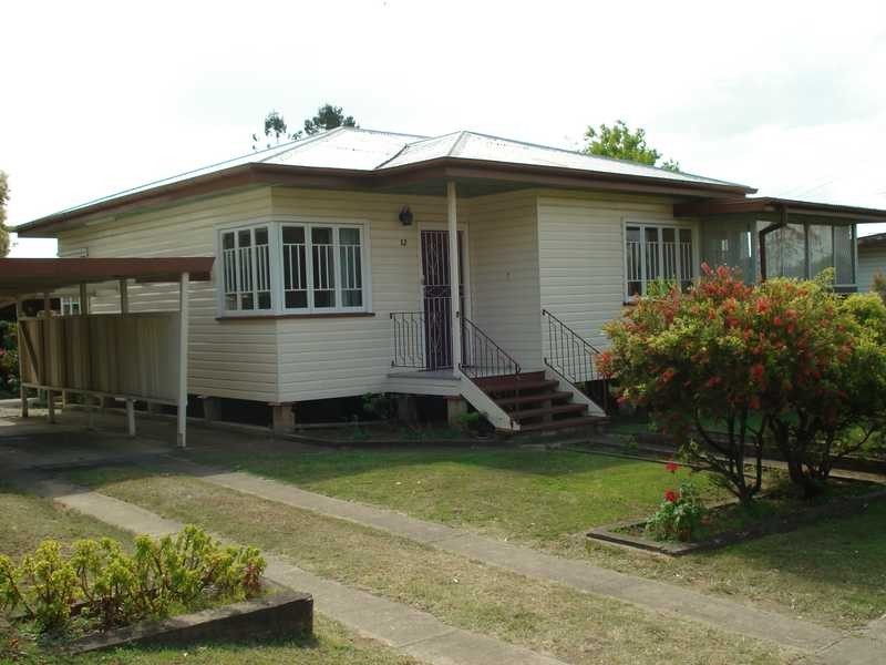 12 Blackall Street, East Ipswich QLD 4305