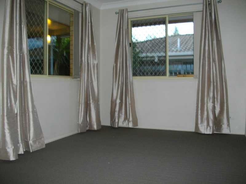 371 South Station Road, Flinders View QLD 4305