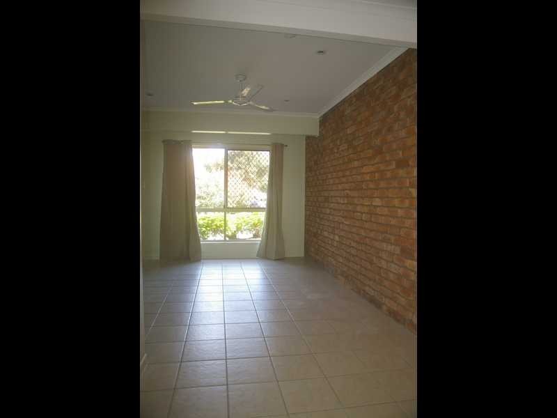 15/13 Bridge Street, Redbank Plains QLD 4301