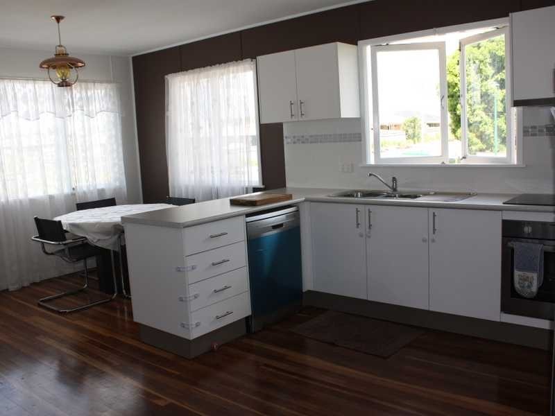 149 Raceview Street, Raceview QLD 4305