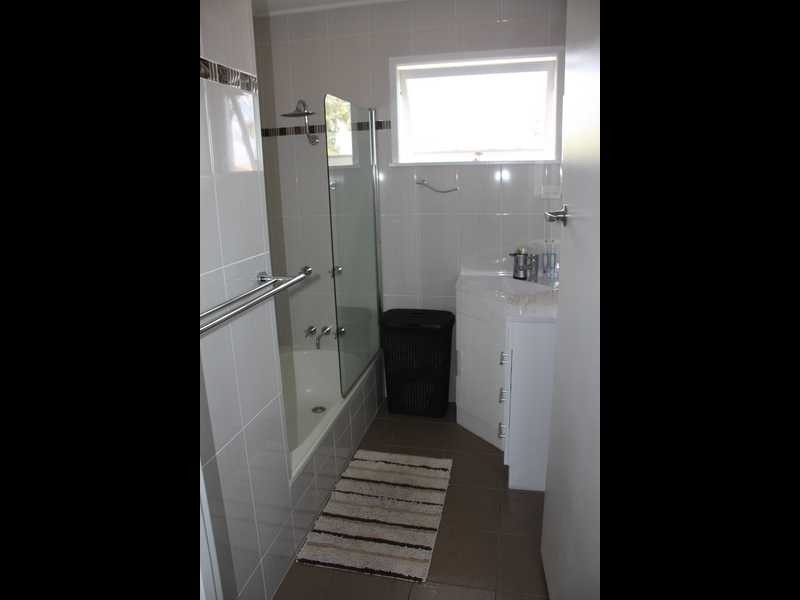 149 Raceview Street, Raceview QLD 4305