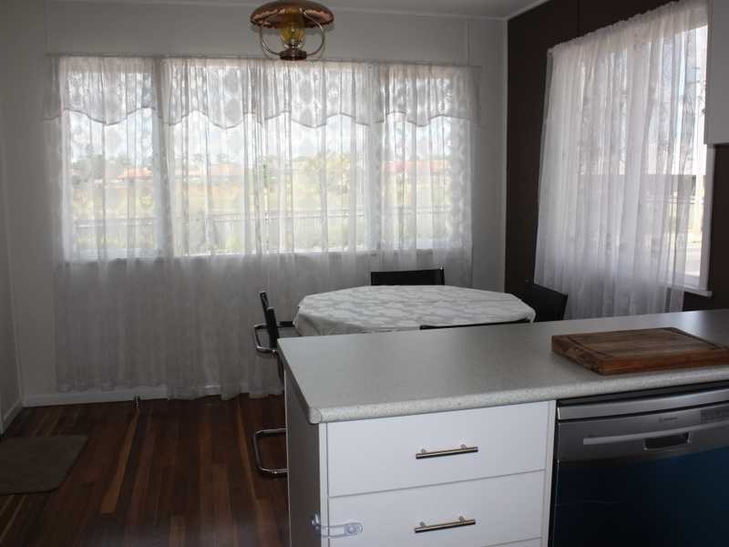 149 Raceview Street, Raceview QLD 4305