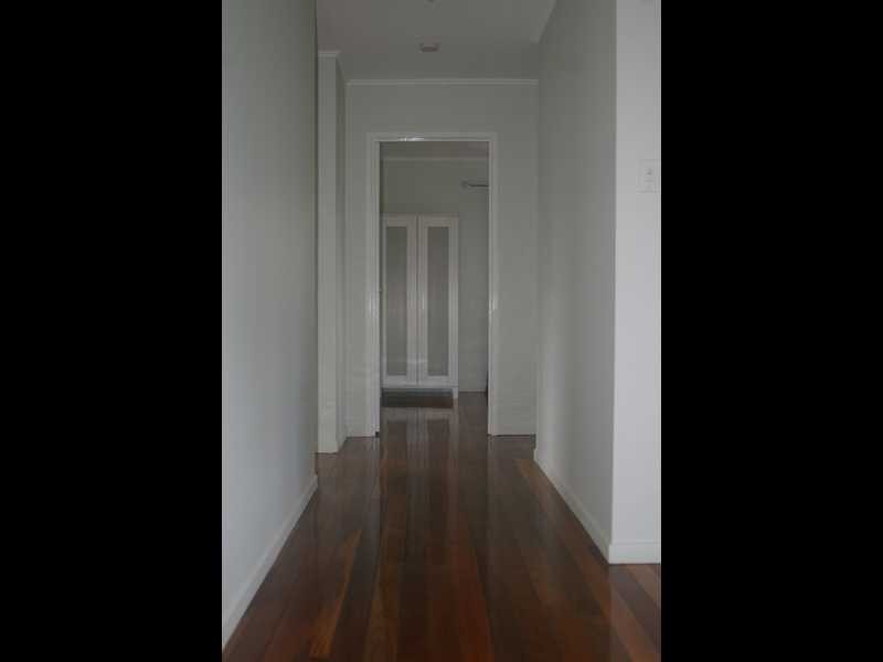 6 Roy Street, North Booval QLD 4304