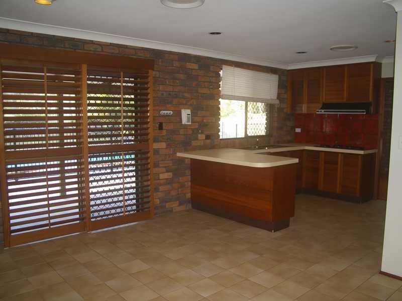 15 Henderson Street, Collingwood Park QLD 4301