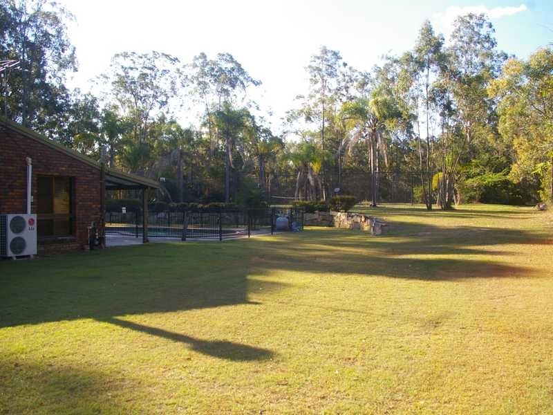 15 Henderson Street, Collingwood Park QLD 4301