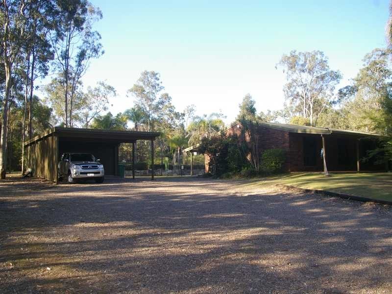 15 Henderson Street, Collingwood Park QLD 4301