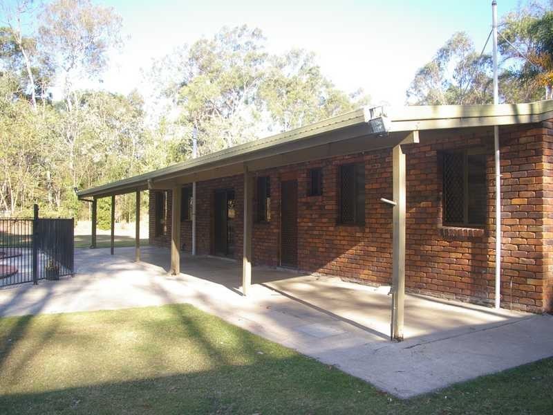 15 Henderson Street, Collingwood Park QLD 4301