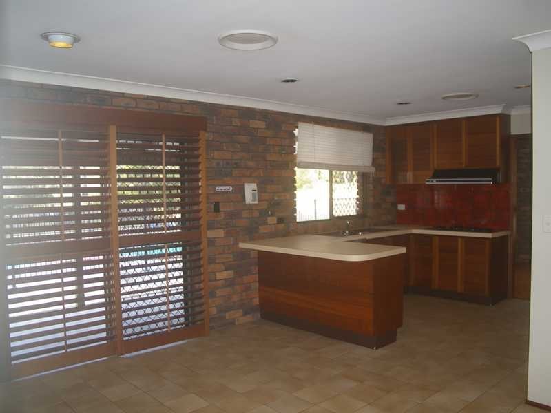 15 Henderson Street, Collingwood Park QLD 4301