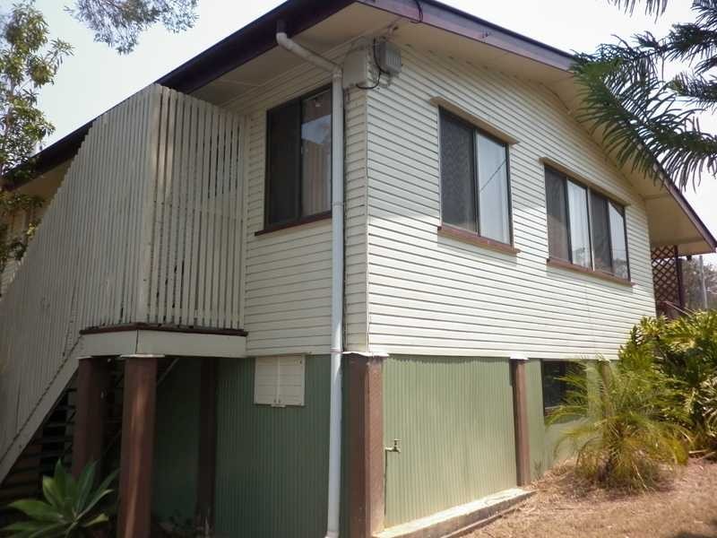 21 Albert Street, North Ipswich QLD 4305