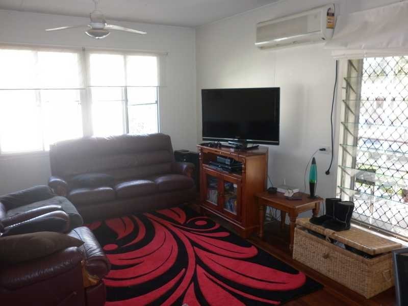 17 Wills Street, Leichhardt QLD 4305