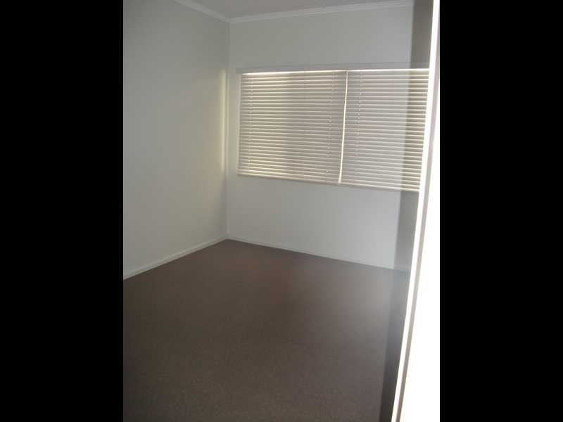 Unit 1/23 Eileen Street, Booval QLD 4304