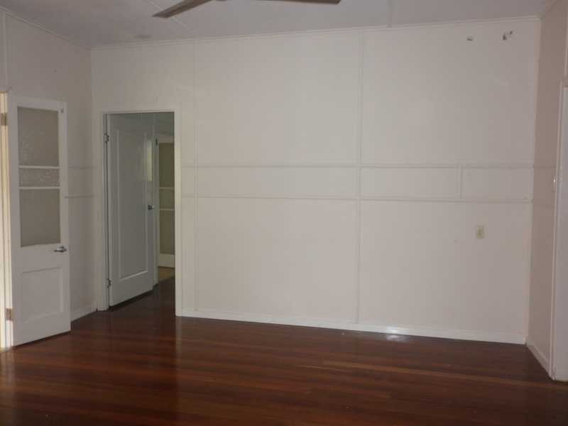 9a Cyprus Street, Tivoli QLD 4305