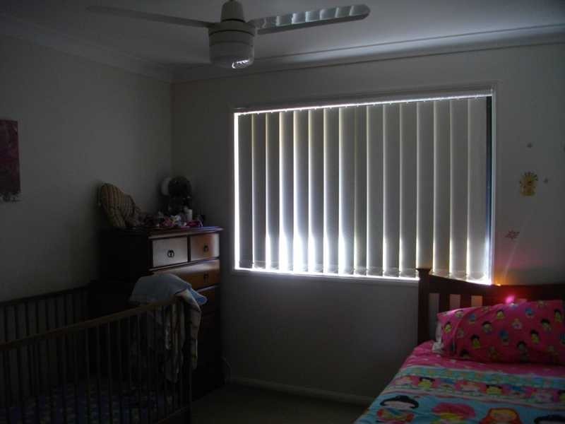 8 Calimon Street, Coalfalls QLD 4305