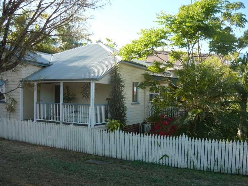 34 Lowry Street, North Ipswich QLD 4305