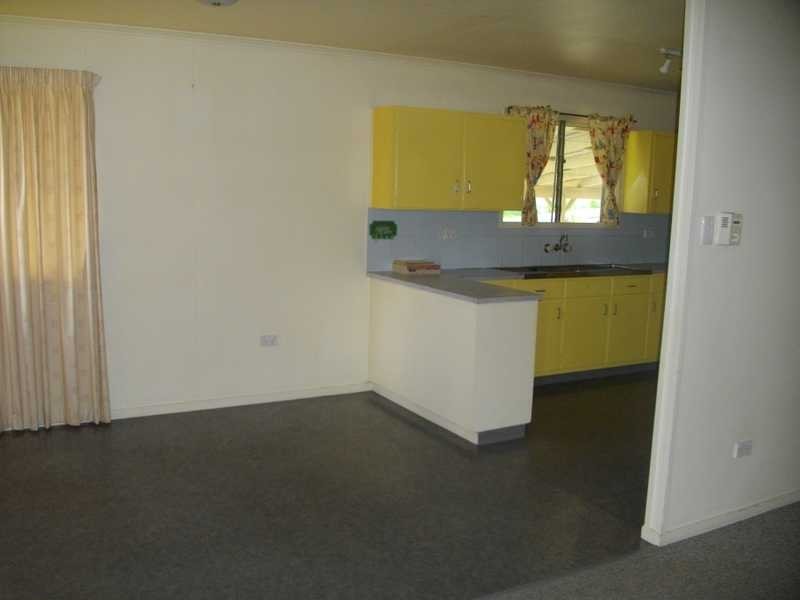 5 Darcy Lane, One Mile QLD 4305