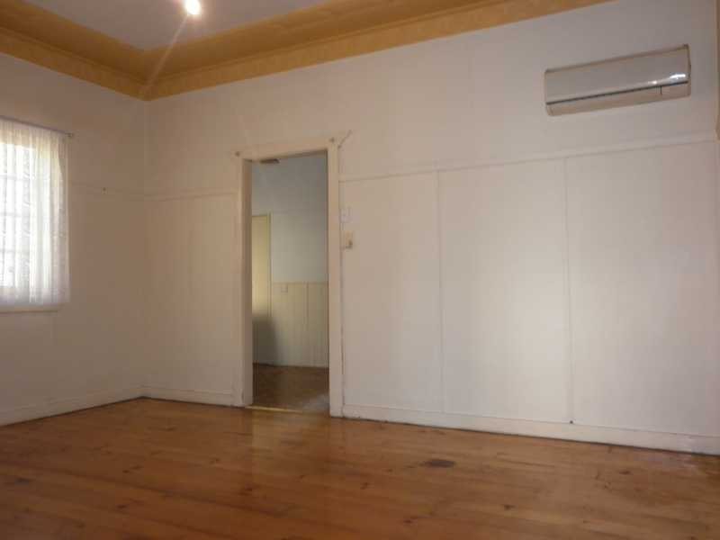 Unit 4/73 Nicholas Street, Ipswich QLD 4305