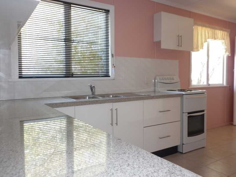 22 Rodney Street, Silkstone QLD 4304