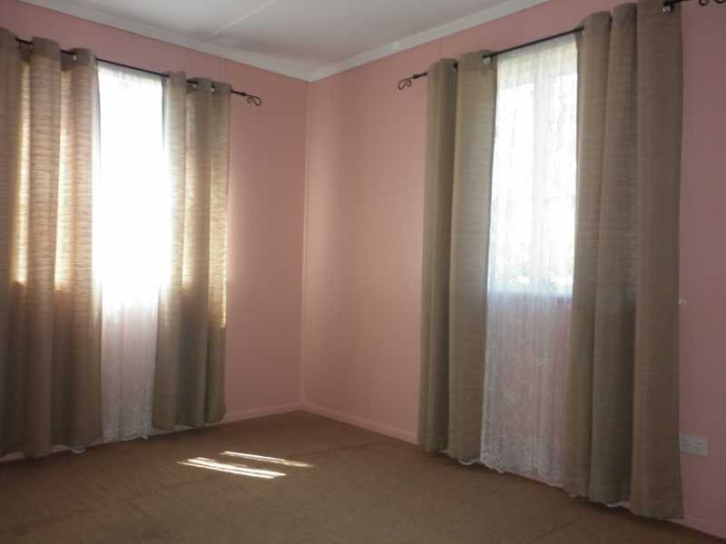 22 Rodney Street, Silkstone QLD 4304