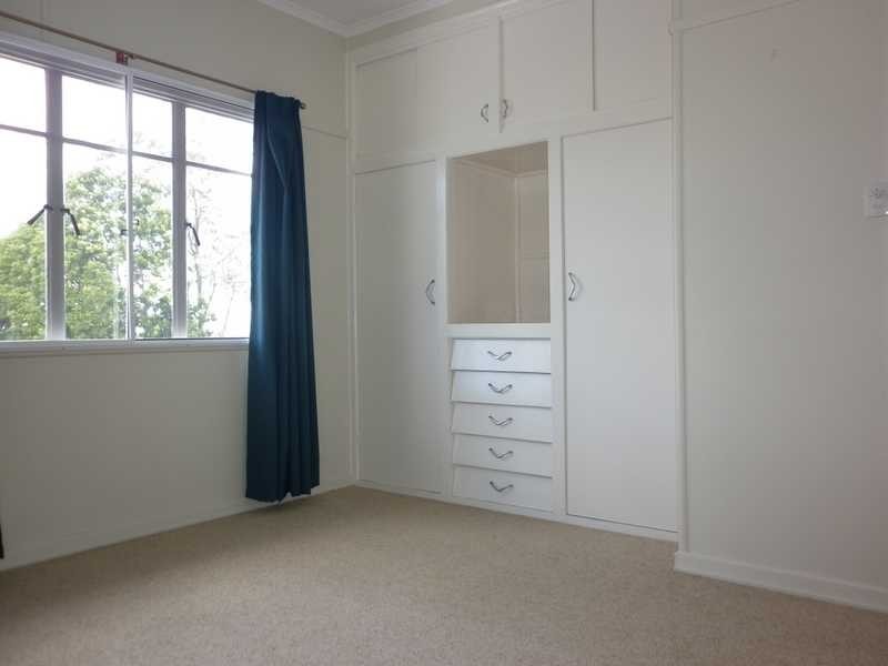 7 Jackes Street, Eastern Heights QLD 4305