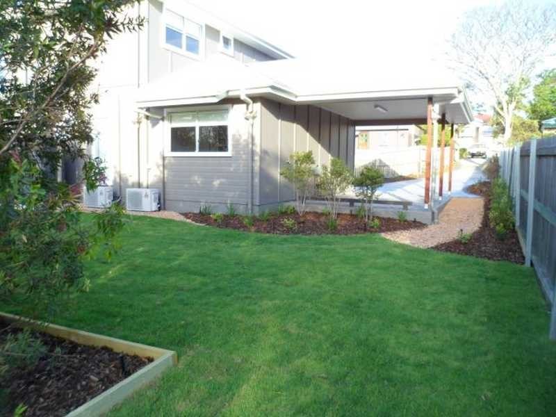 12 Tongue Street, East Ipswich QLD 4305