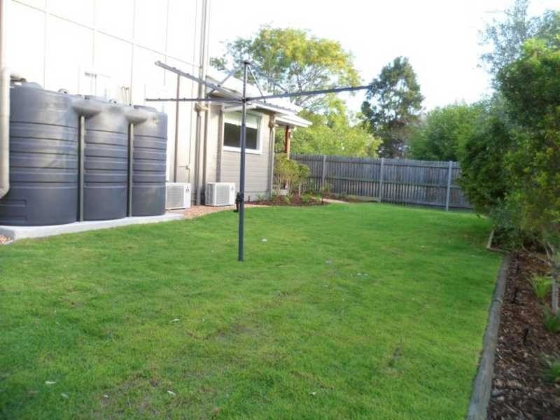 12 Tongue Street, East Ipswich QLD 4305