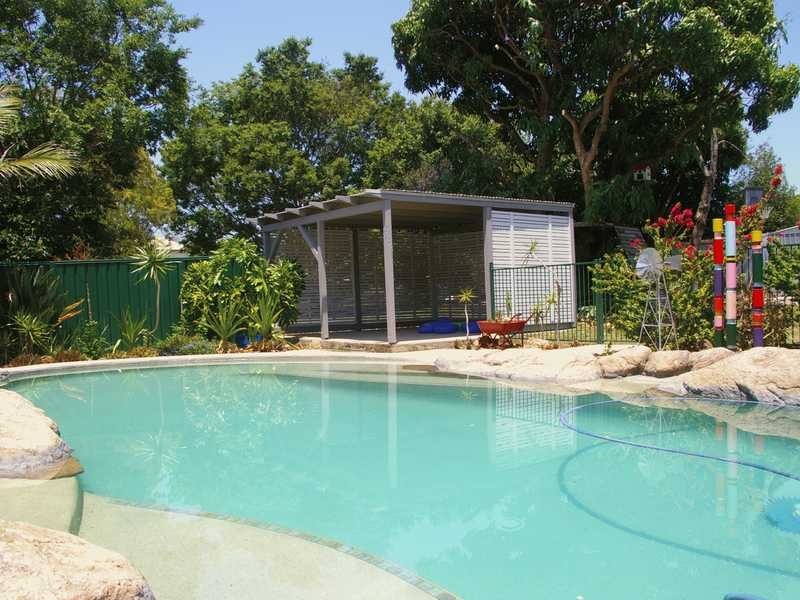 4 Welsby Street, North Booval QLD 4304