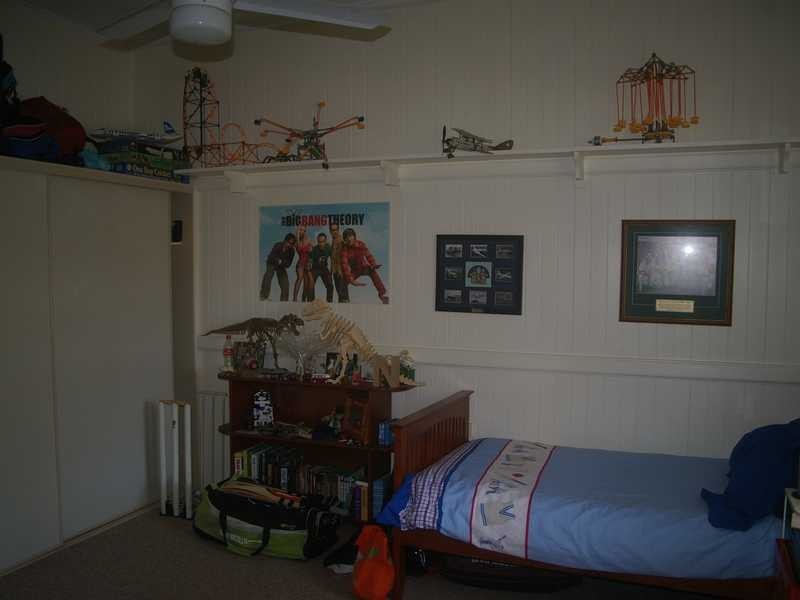 4 Welsby Street, North Booval QLD 4304