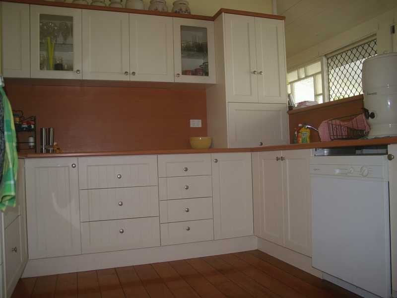 4 Welsby Street, North Booval QLD 4304