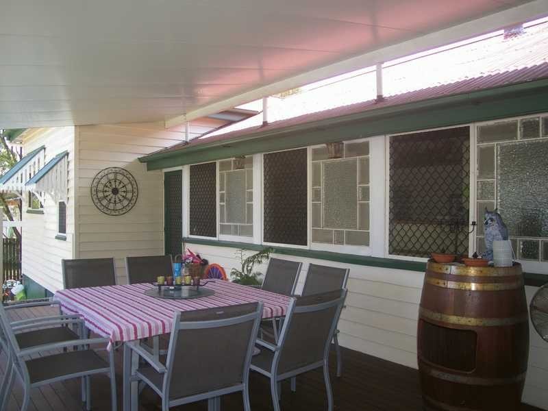 4 Welsby Street, North Booval QLD 4304