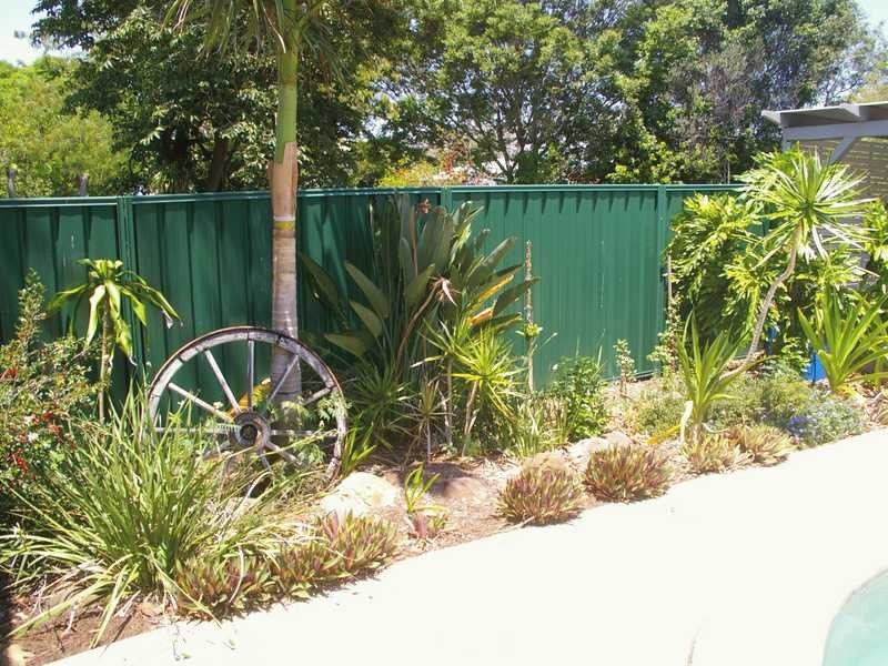 4 Welsby Street, North Booval QLD 4304