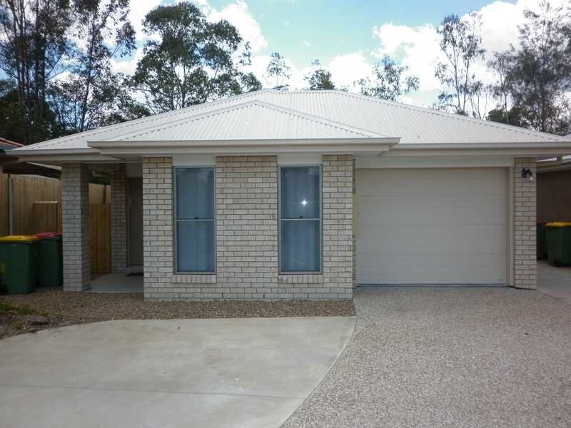 10a Palm Avenue, Raceview QLD 4305
