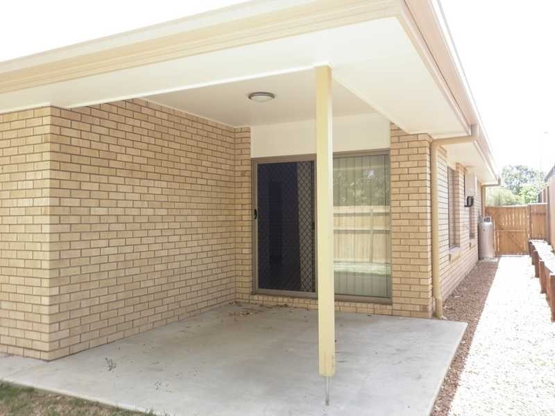 10a Palm Avenue, Raceview QLD 4305