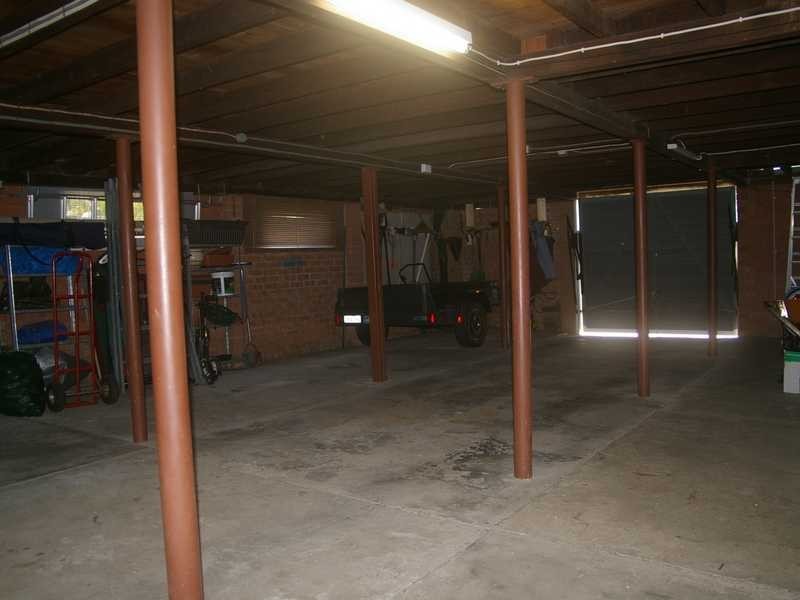 4 Welsby Street, North Booval QLD 4304