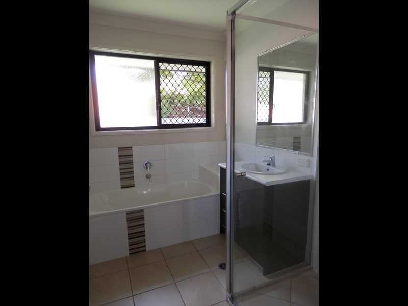 39B Creek Street, Bundamba QLD 4304