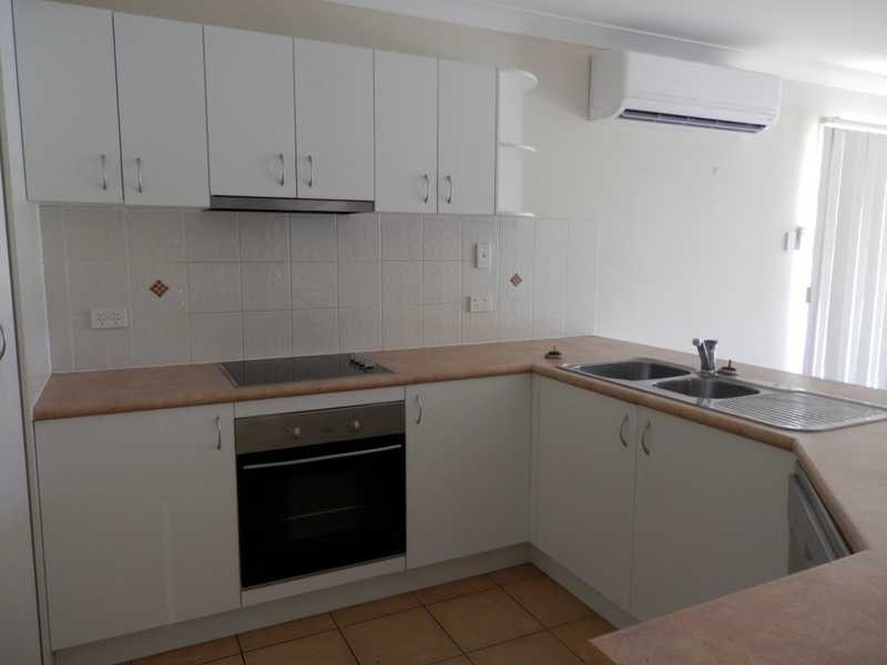 8 Acacia Close, Raceview QLD 4305