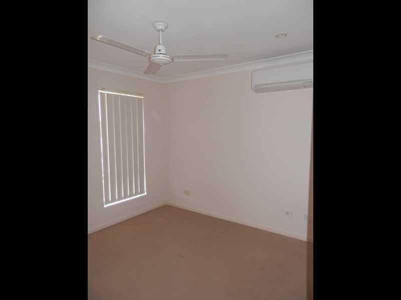 8 Acacia Close, Raceview QLD 4305