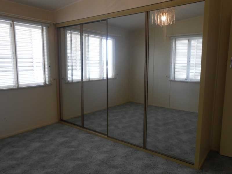 58 Samford Road, Leichhardt QLD 4305