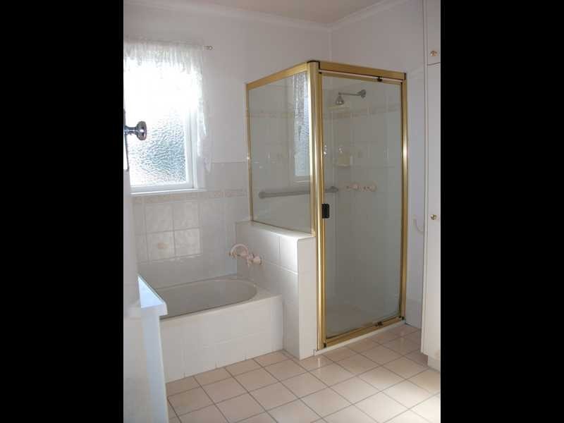 12 Jacaranda Street, East Ipswich QLD 4305