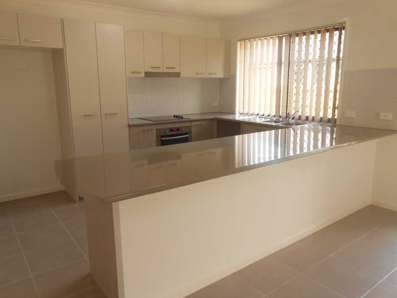 37 Piping Street, Raceview QLD 4305